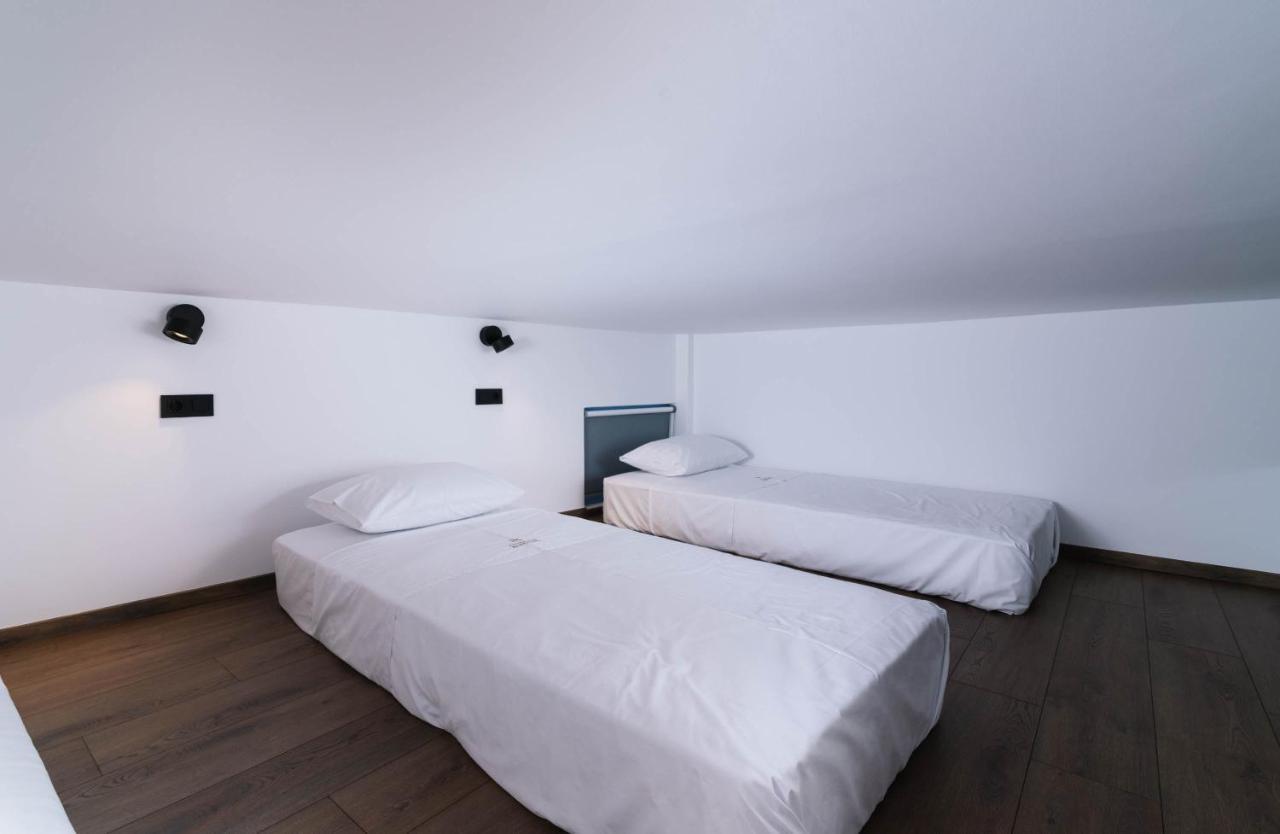 Suites De Luxe Katerina Kokkinos Pirgos Extérieur photo