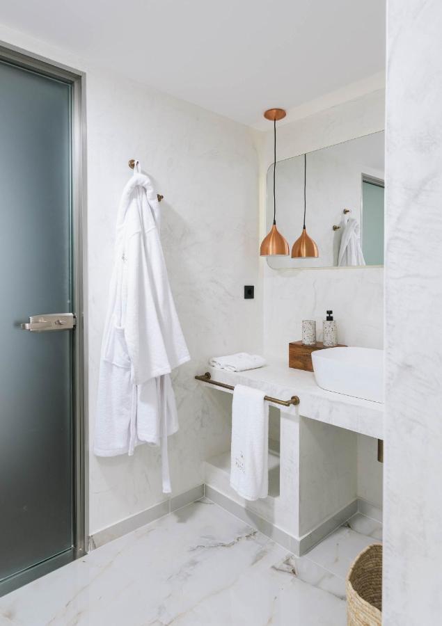 Suites De Luxe Katerina Kokkinos Pirgos Extérieur photo